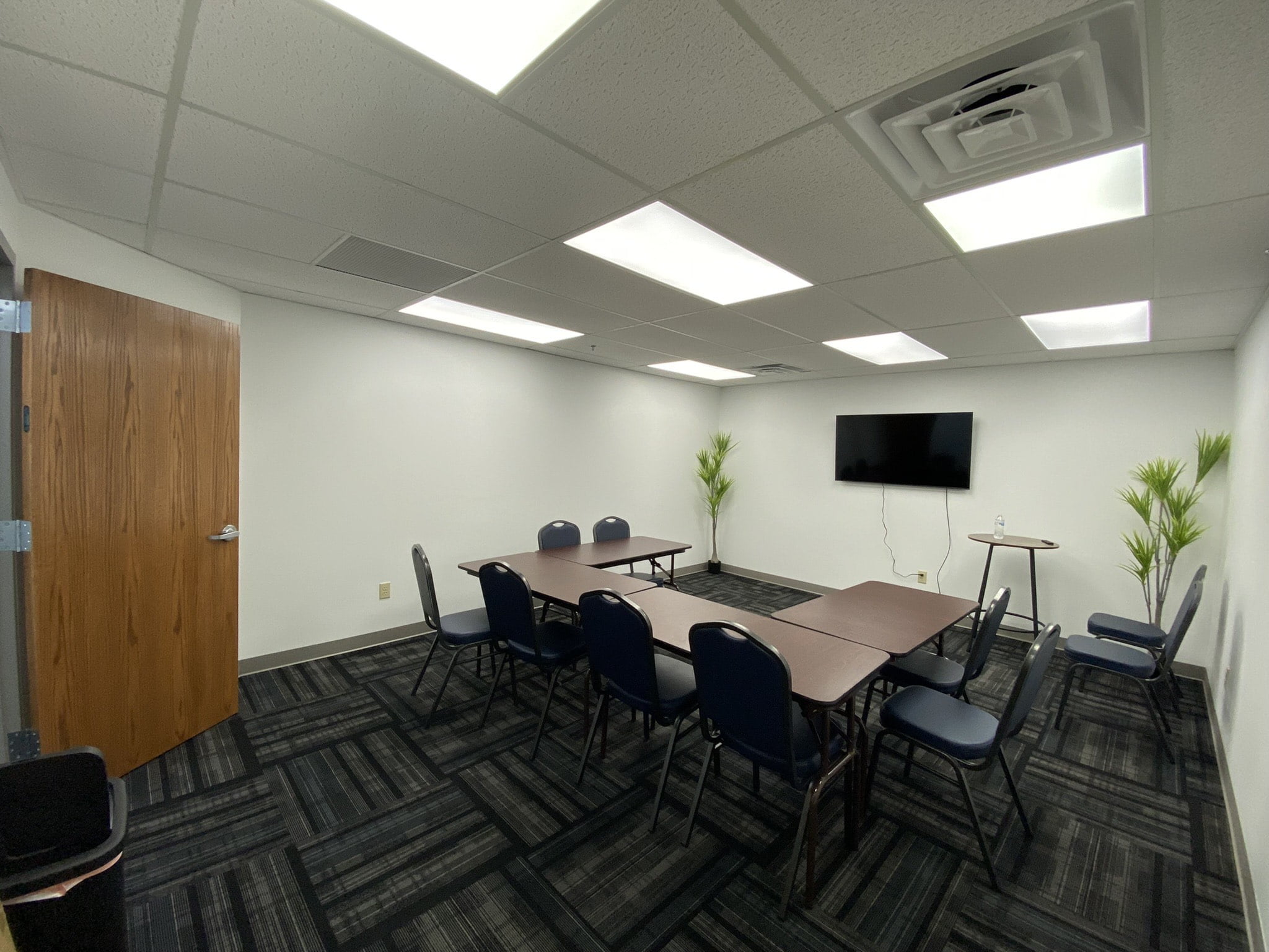 Interior Photo of 9229 Office