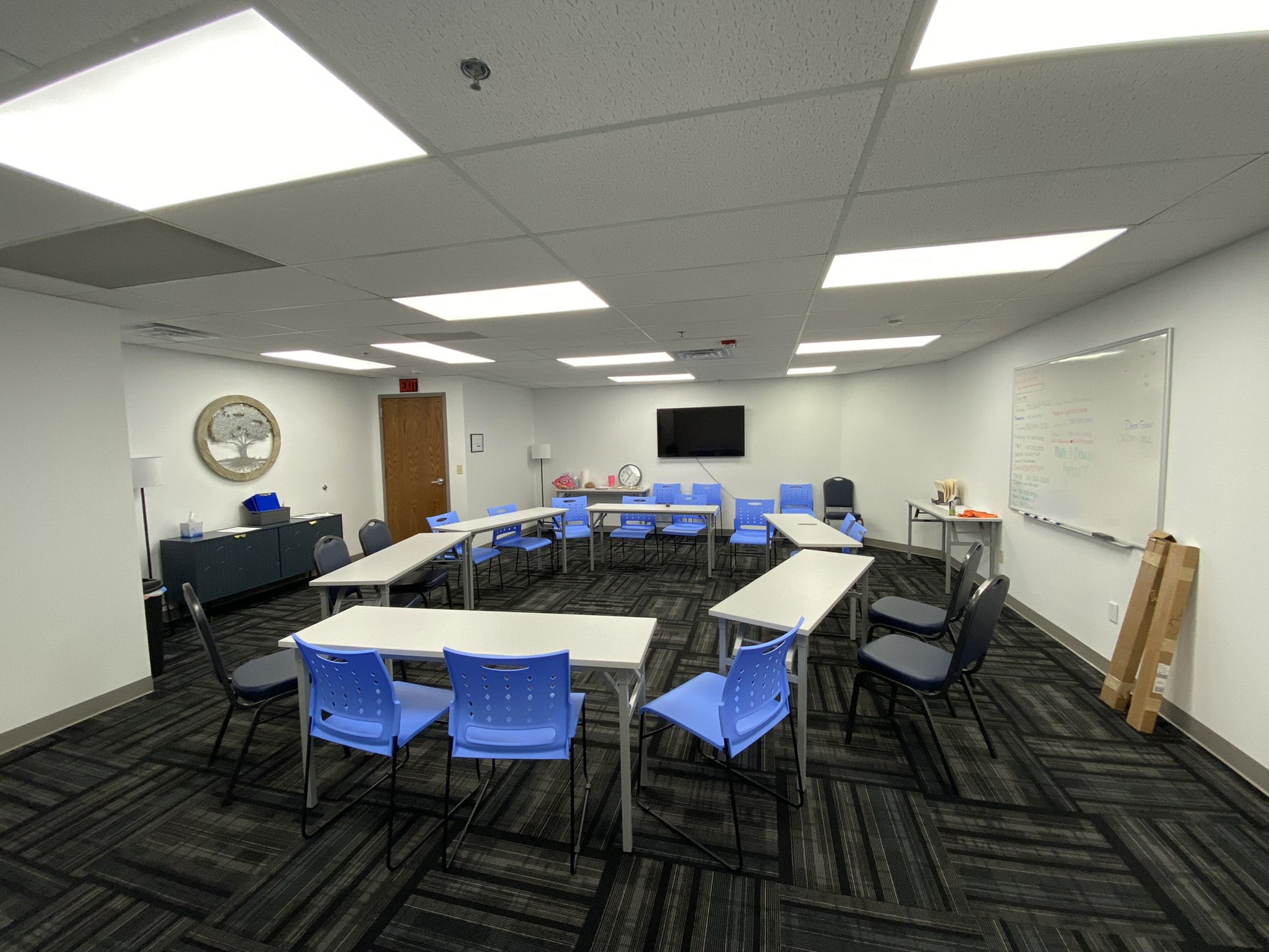 Interior Photo of 9229 Office