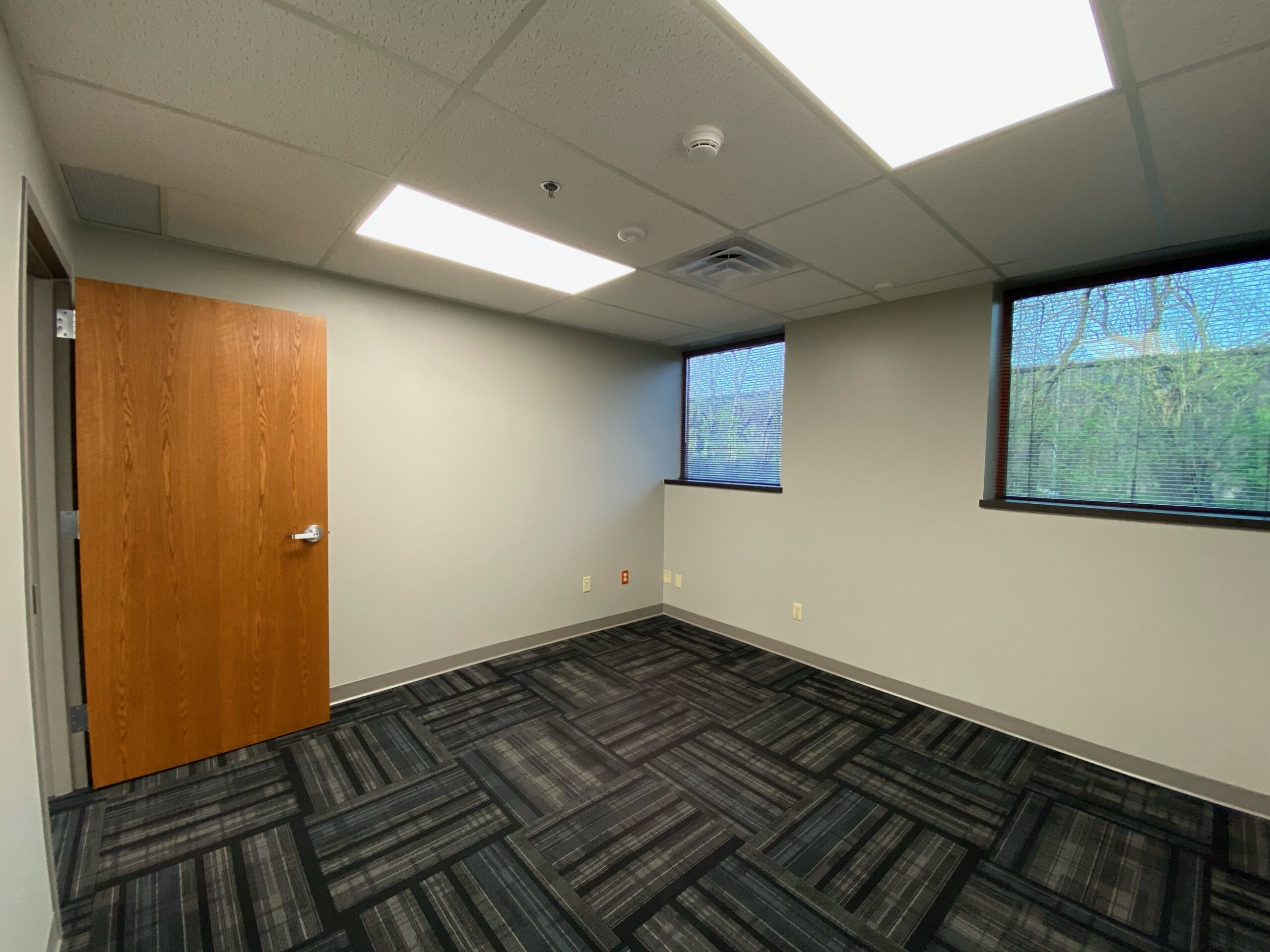 9229 Building Office Suites